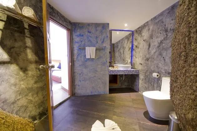 Ground Floor room Pool/Seaview