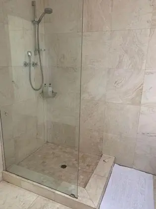 Deluxe Süit, 1 Yatak Odası, Havuz Manzaralı
