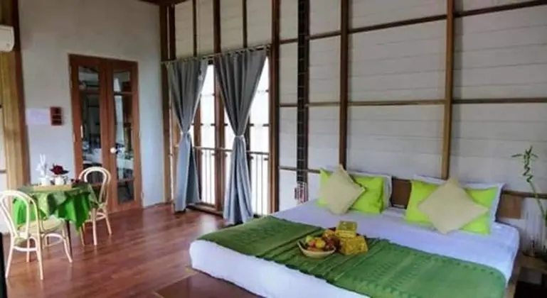 Tualang, Lake View, Balcony, Bathtub