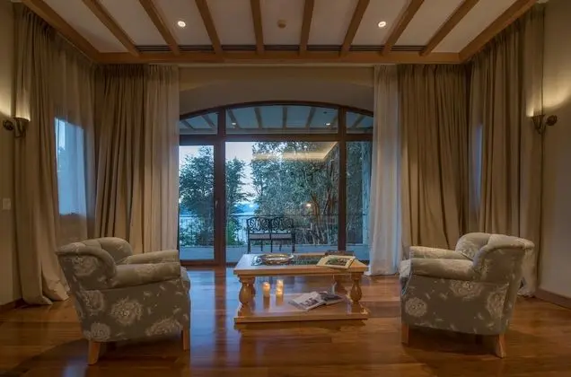 Junior Süit (Arrayanes)