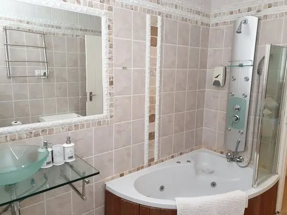 Family Tek Büyük Yataklı Oda (Double Rooms Child)