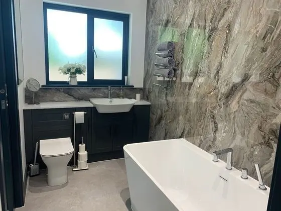 Bungalov, Özel Banyo