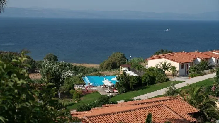 Dört Kişilik Oda, Deniz Manzaralı