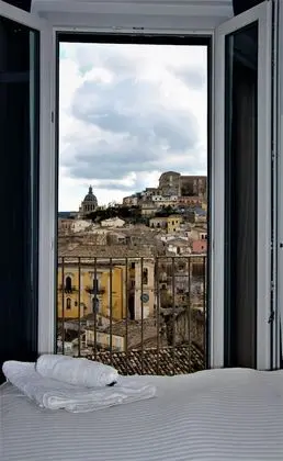 Deluxe Tek Büyük Yataklı Oda, Balkon