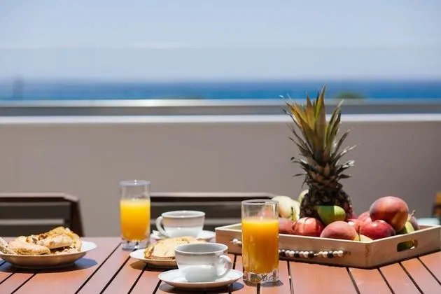 Apart Daire, 2 Yatak Odası, Deniz Manzaralı