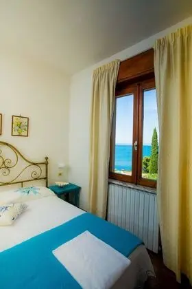 Superior Tek Büyük Yataklı Oda, Balkon, Deniz Manzaralı