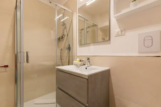 Comfort Tek Büyük veya İki Ayrı Yataklı Oda