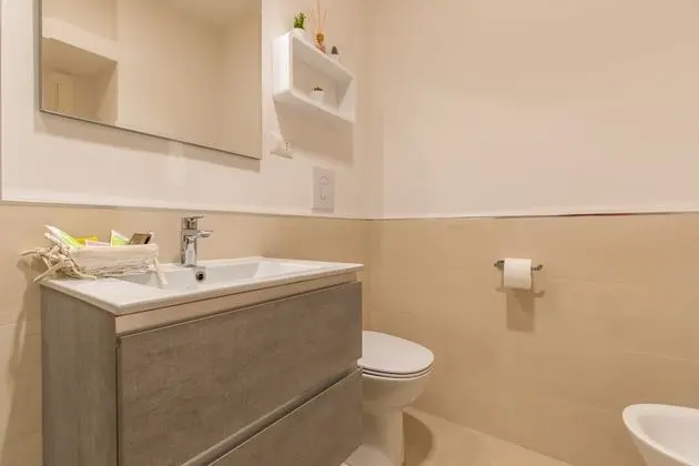 Comfort Tek Büyük veya İki Ayrı Yataklı Oda