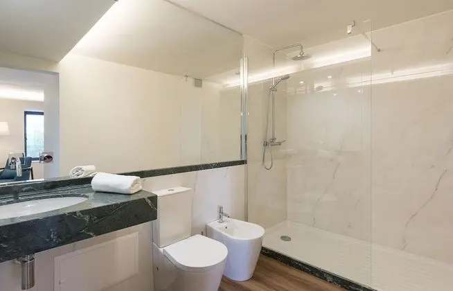 Deluxe Apart Daire, Teras