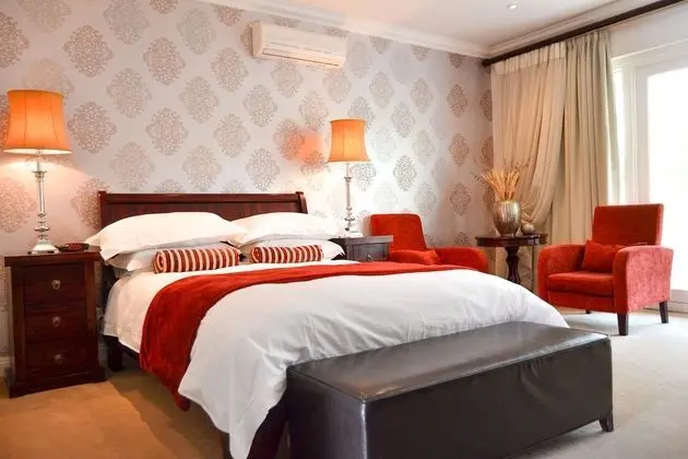 Luxury Tek Büyük Yataklı Oda
