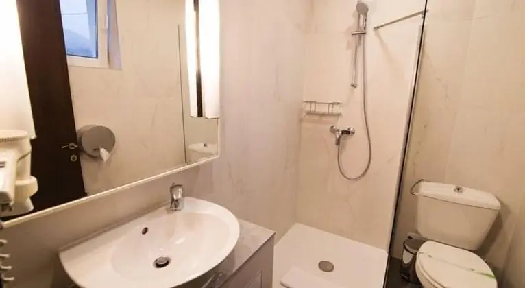 Superior Tek Büyük Yataklı Oda, Balkon