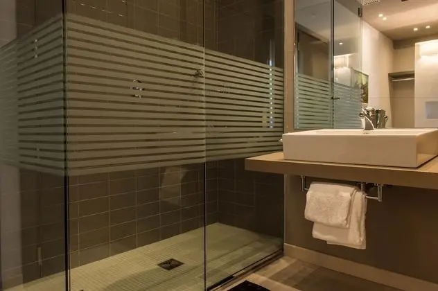 Tek Büyük Yataklı Oda (with extra bed)