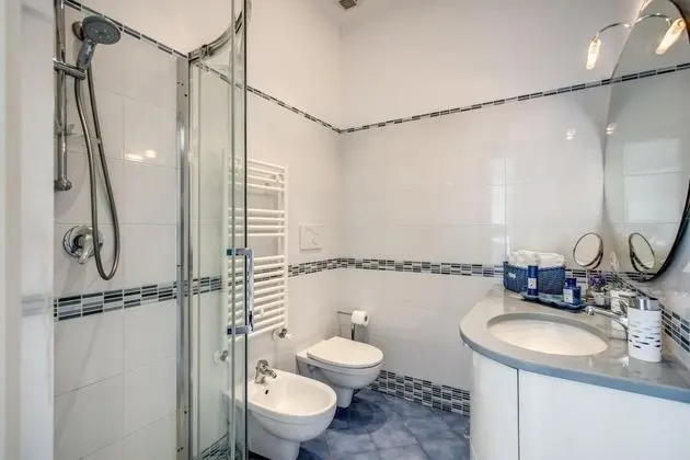 Villa, Sigara İçilebilir