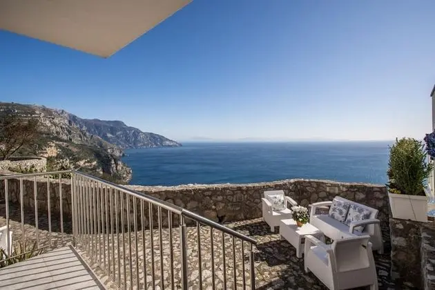 Villa, Sigara İçilebilir