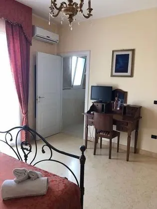 Tek Büyük Yataklı Oda, 1 Çift Kişilik Yatak, Banyolu/Duşlu