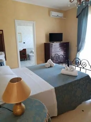 Üç Kişilik Oda, Birden Çok Yatak, Banyolu/Duşlu