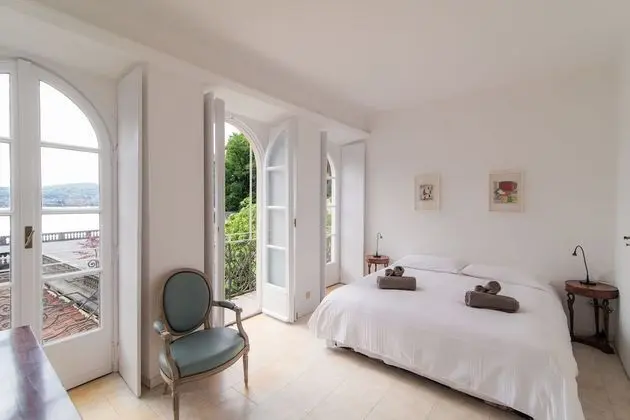 Villa, 5 Yatak Odası, Göl Manzaralı
