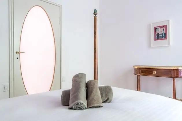 Villa, 5 Yatak Odası, Göl Manzaralı