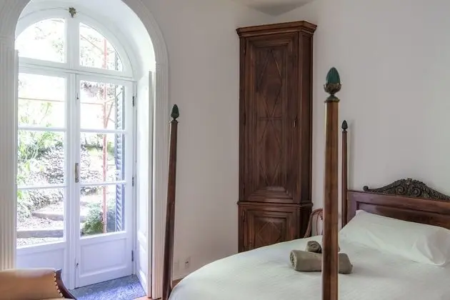 Villa, 5 Yatak Odası, Göl Manzaralı