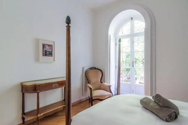 Villa, 5 Yatak Odası, Göl Manzaralı