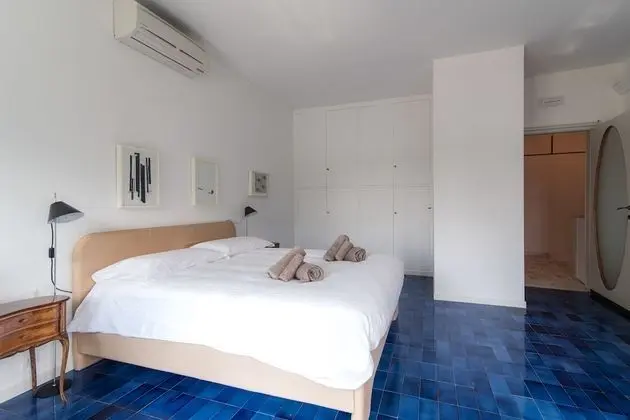 Villa, 5 Yatak Odası, Göl Manzaralı