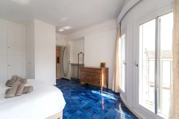 Villa, 5 Yatak Odası, Göl Manzaralı
