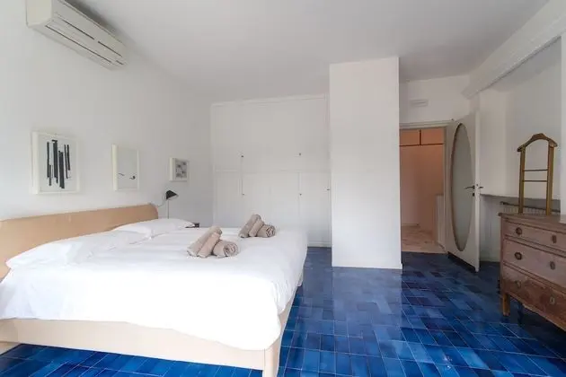 Villa, 5 Yatak Odası, Göl Manzaralı