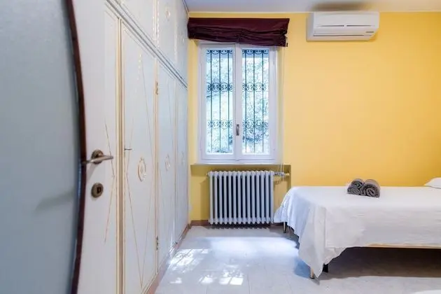 Villa, 5 Yatak Odası, Göl Manzaralı