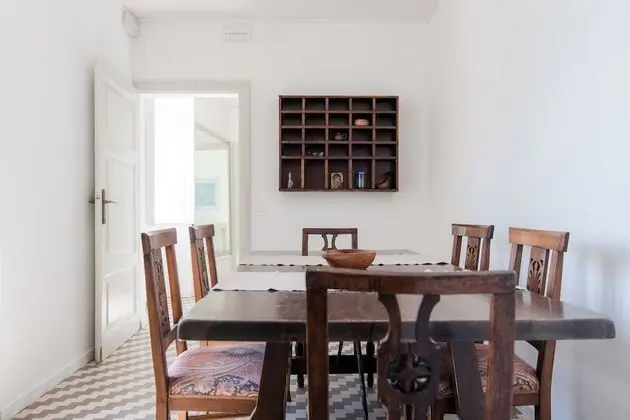 Villa, 5 Yatak Odası, Göl Manzaralı