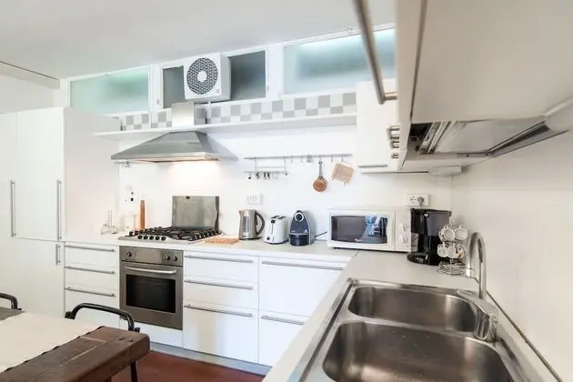 Villa, 5 Yatak Odası, Göl Manzaralı