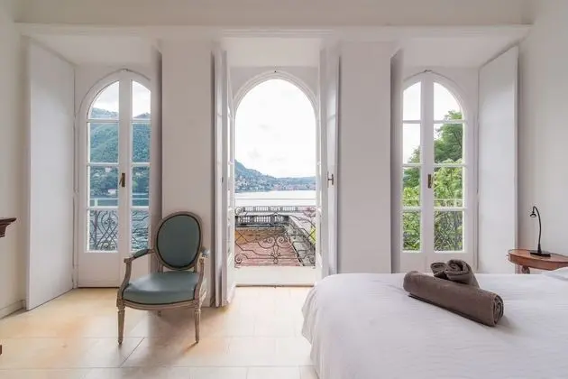 Villa, 5 Yatak Odası, Göl Manzaralı