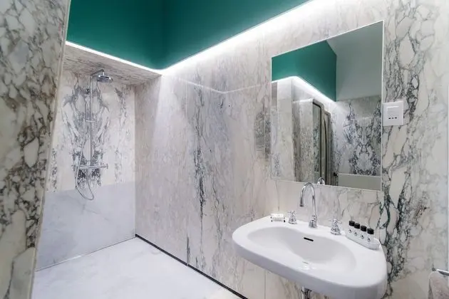 Villa, 5 Yatak Odası, Göl Manzaralı