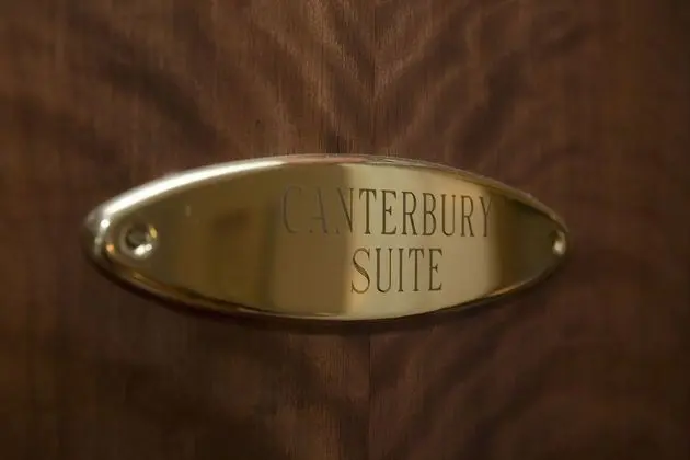 Junior Suite, 1 Queen Bed