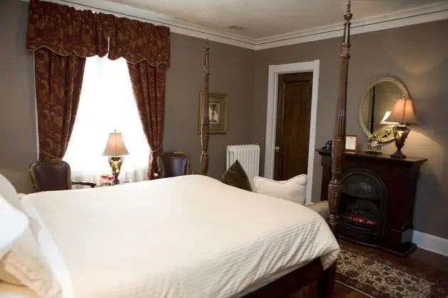 Junior Suite, 1 Queen Bed