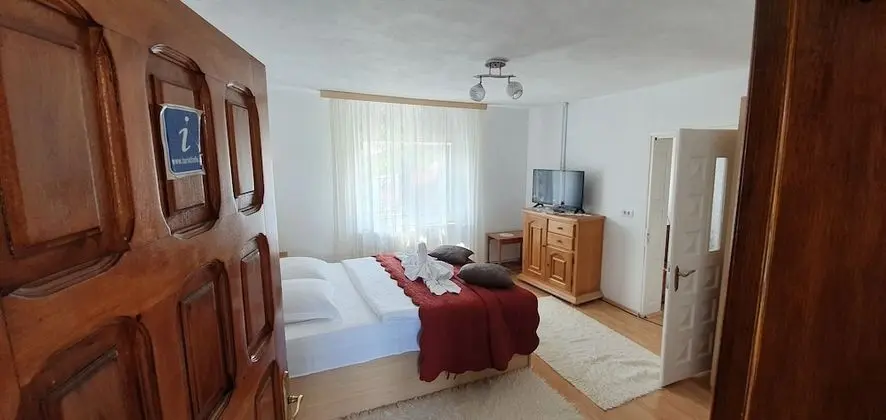 Comfort Apart Daire, Bahçe Manzaralı