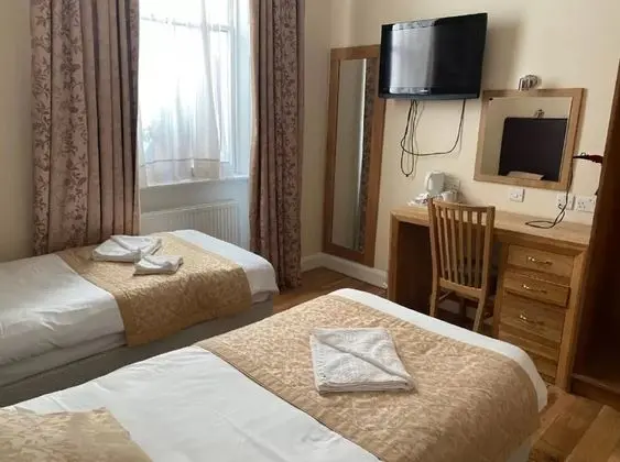 İki Ayrı Yataklı Oda