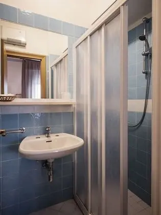 Standard Tek Büyük veya İki Ayrı Yataklı Oda, Deniz Manzaralı