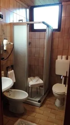 Dört Kişilik Oda, Dağ Manzaralı