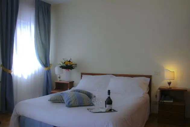 Oda, 1 Çift Kişilik Yatak, Sigara İçilmez, Göl Manzaralı