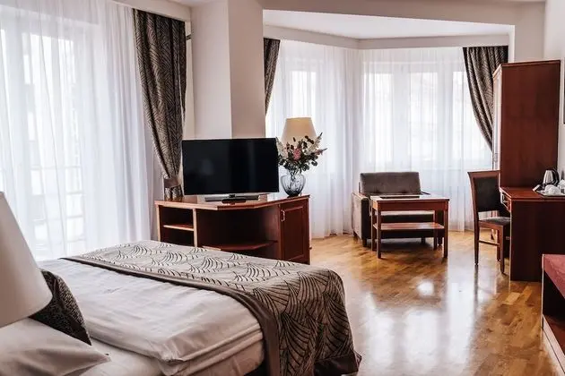 Standard Tek Büyük veya İki Ayrı Yataklı Oda