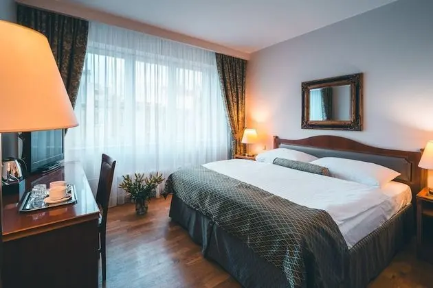 Standard Tek Büyük veya İki Ayrı Yataklı Oda