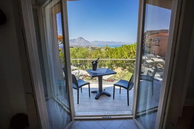 Panoramic Dört Kişilik Oda, Balkon, Deniz Manzaralı