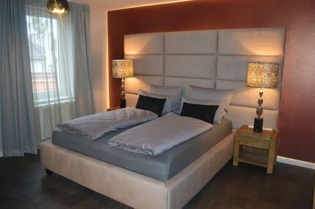 Tek Büyük Yataklı Oda (landside)