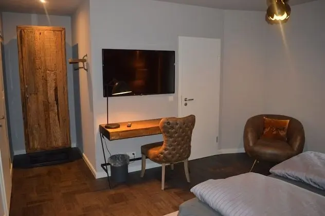 Tek Büyük Yataklı Oda (landside)