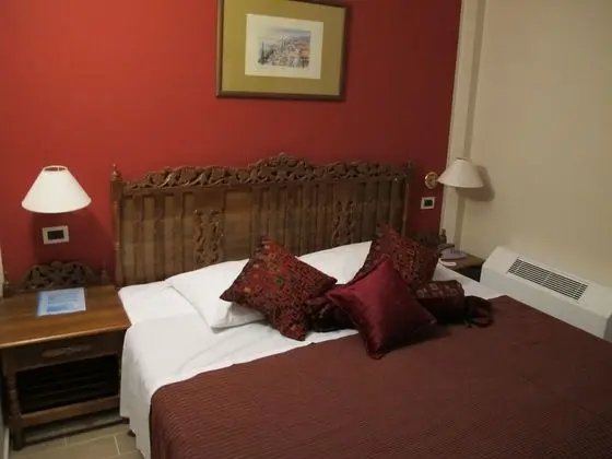 Standard Tek Büyük veya İki Ayrı Yataklı Oda, Balkon