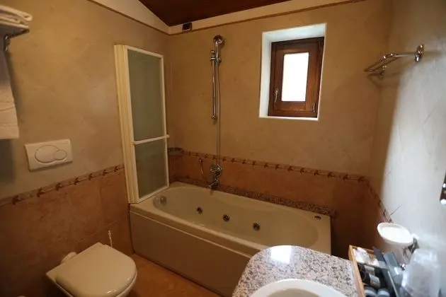 Dört Kişilik Oda, Dağ Manzaralı