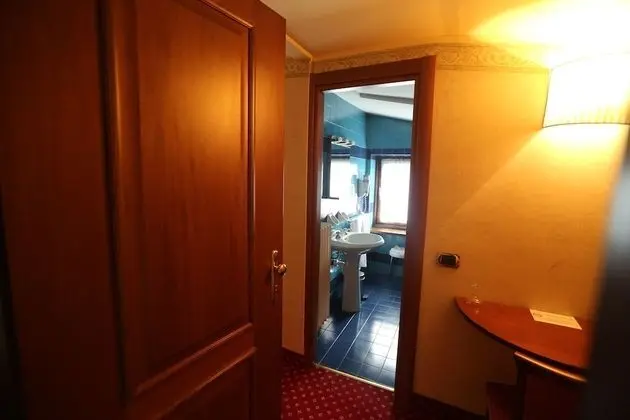Dört Kişilik Oda, Dağ Manzaralı
