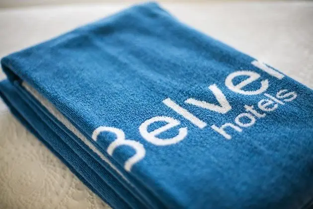 Süit, Havuz Manzaralı