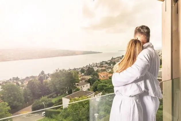 Panoramic Süit, 1 En Büyük (King) Boy Yatak, Sıcak Su Küveti, Göl Manzaralı