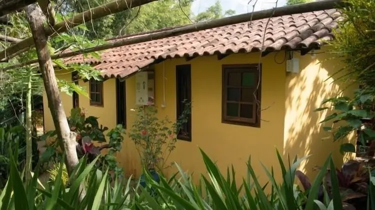 Suites Araçatibinha
